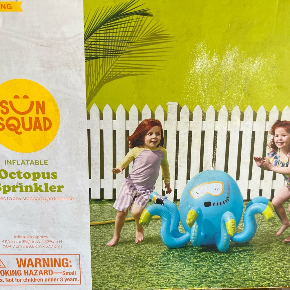 Blue Inflatable Octopus Sprinkler